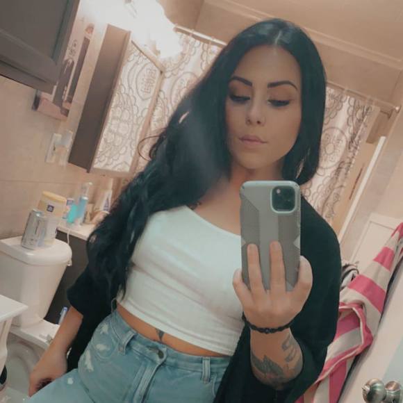 ashleyyvick28